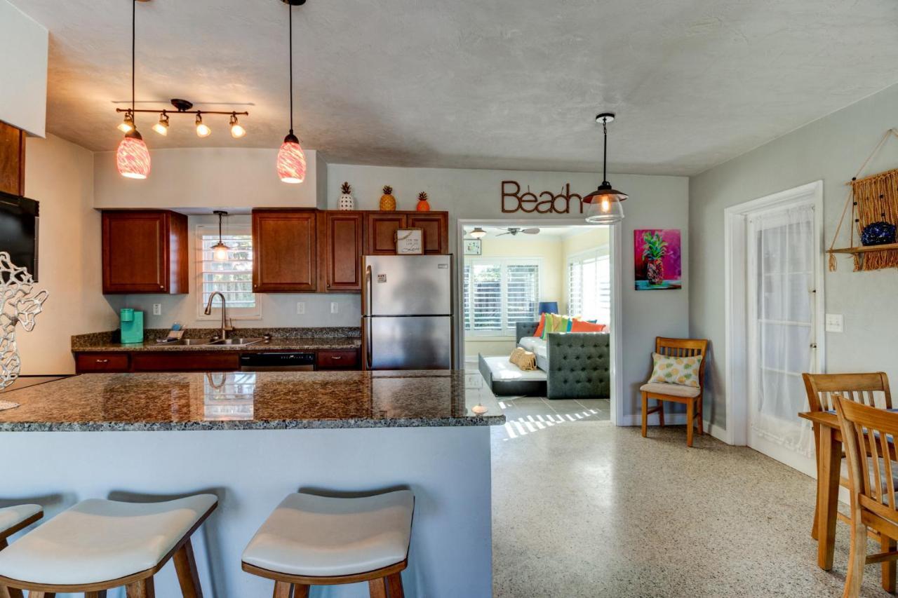 3 Bed 2 Ba Wifi Kitchen Walk To Beach Firepit เดย์โทนาบีช ภายนอก รูปภาพ